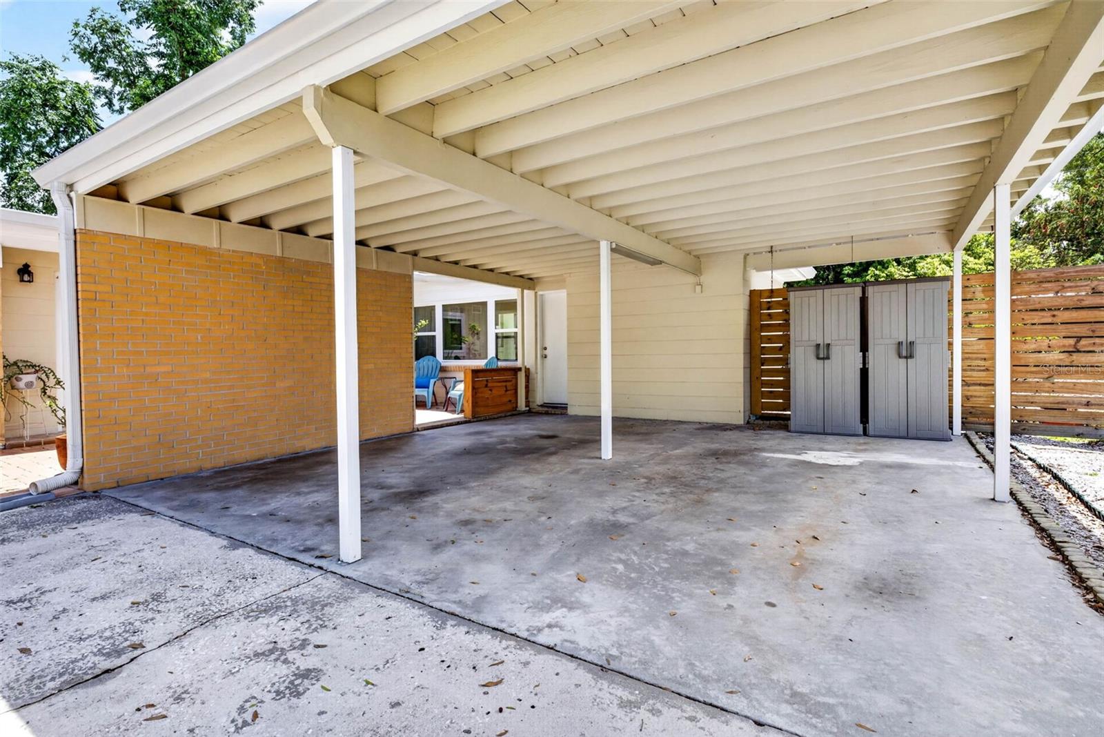 TEMPLE TERRACE RIVERSIDE SUB - Residential