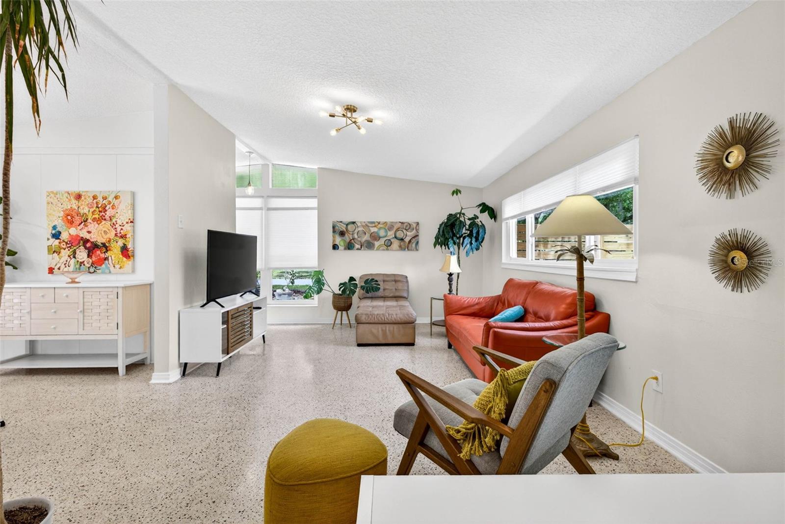 TEMPLE TERRACE RIVERSIDE SUB - Residential