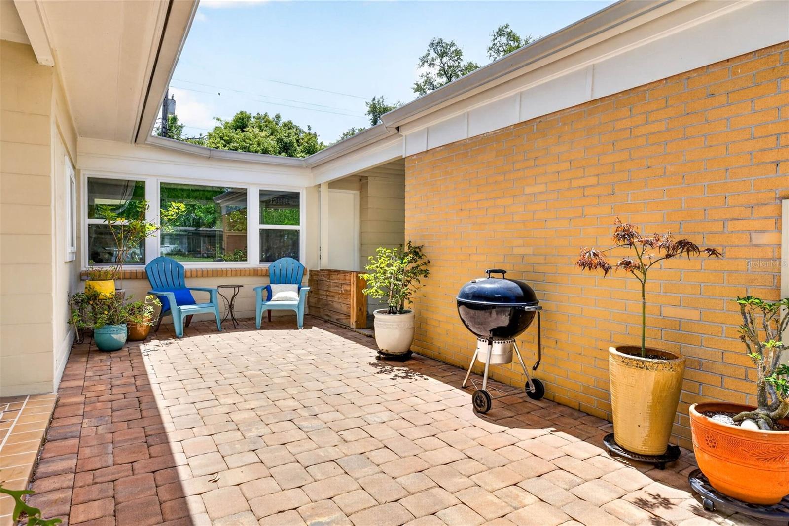 TEMPLE TERRACE RIVERSIDE SUB - Residential