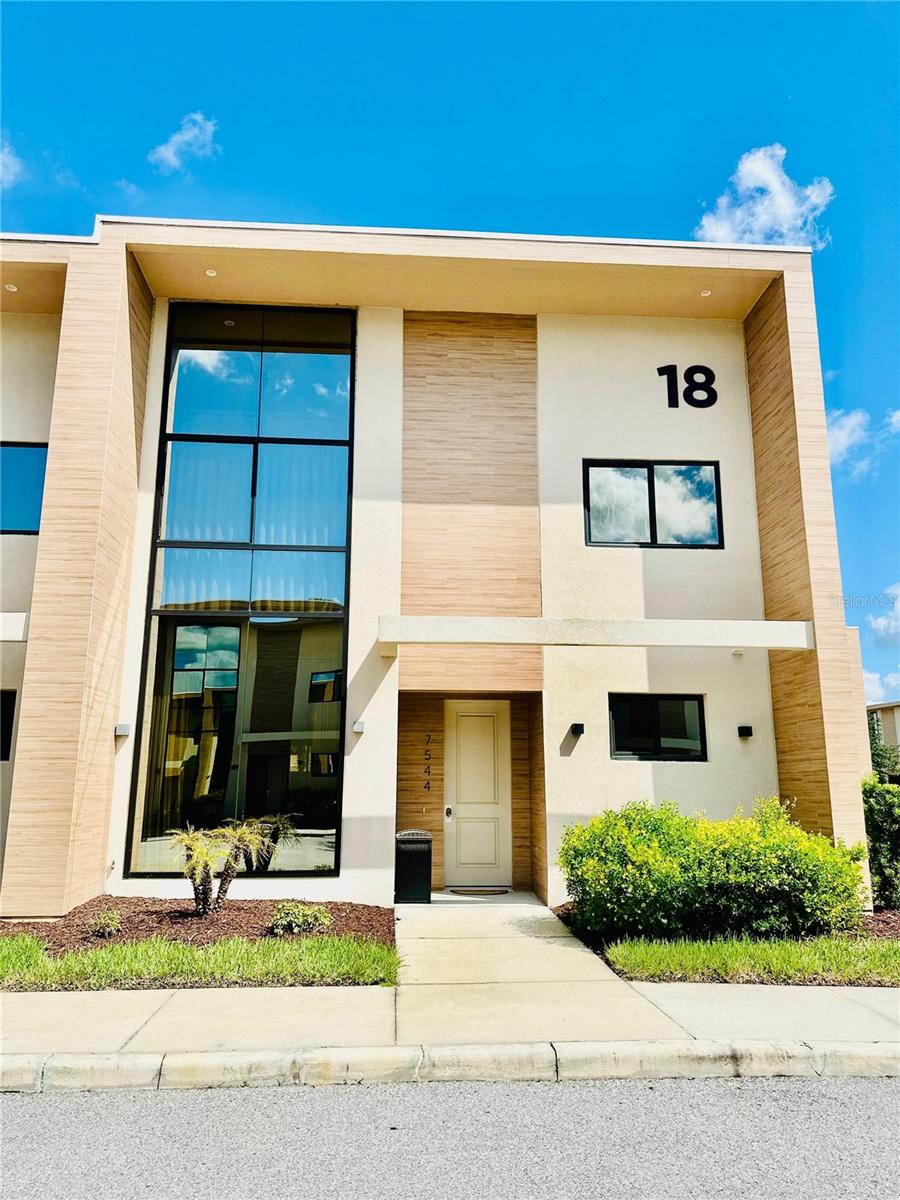 Photo of 7544 Brooklyn Drive, Kissimmee, FL 34747 (MLS # O6433338)