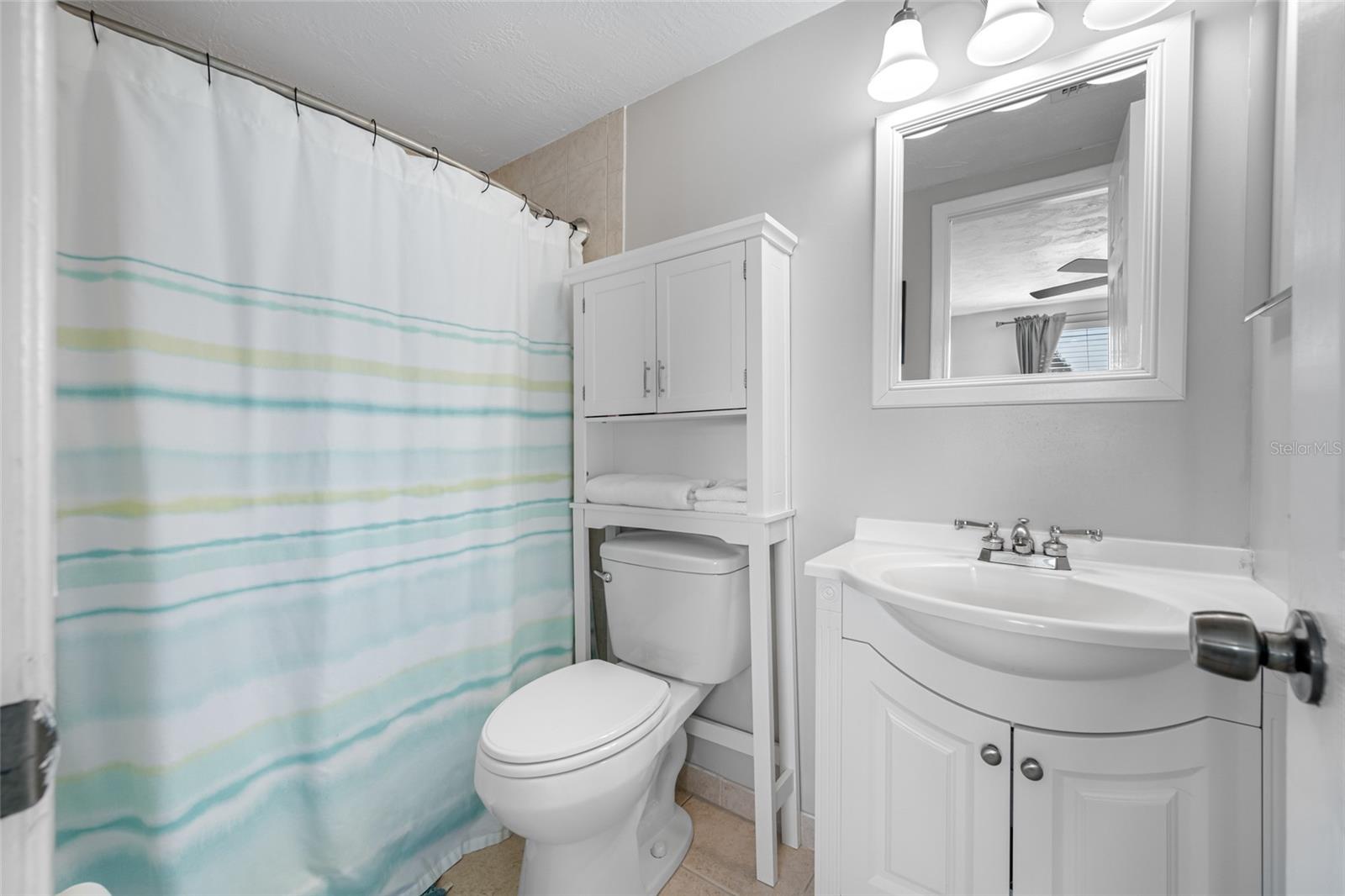 ALOHA GARDENS - Residential