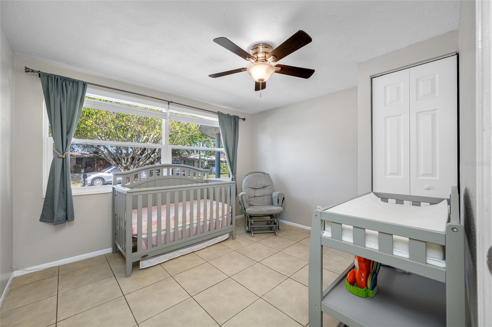 ALOHA GARDENS - Residential