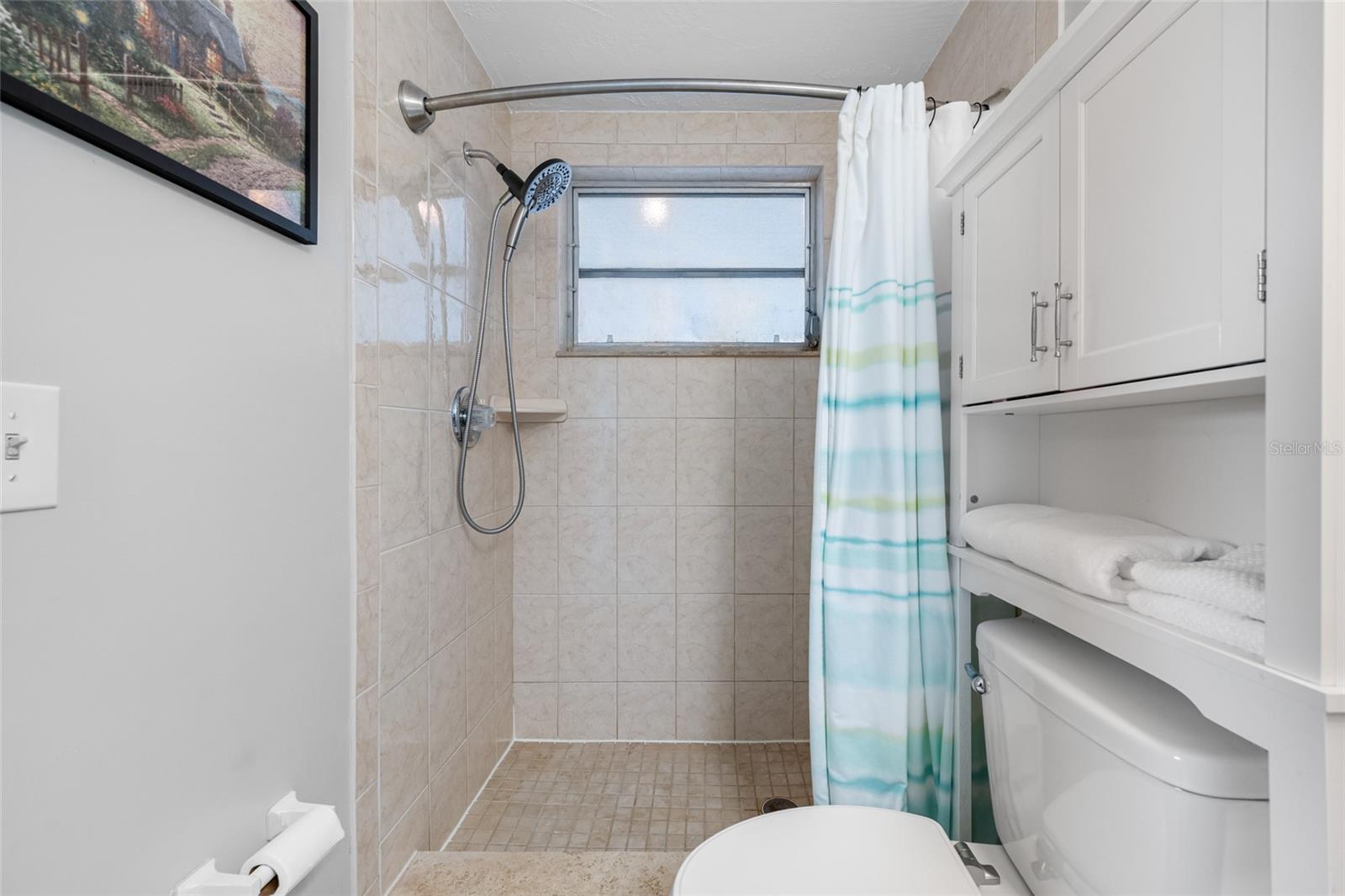 ALOHA GARDENS - Residential