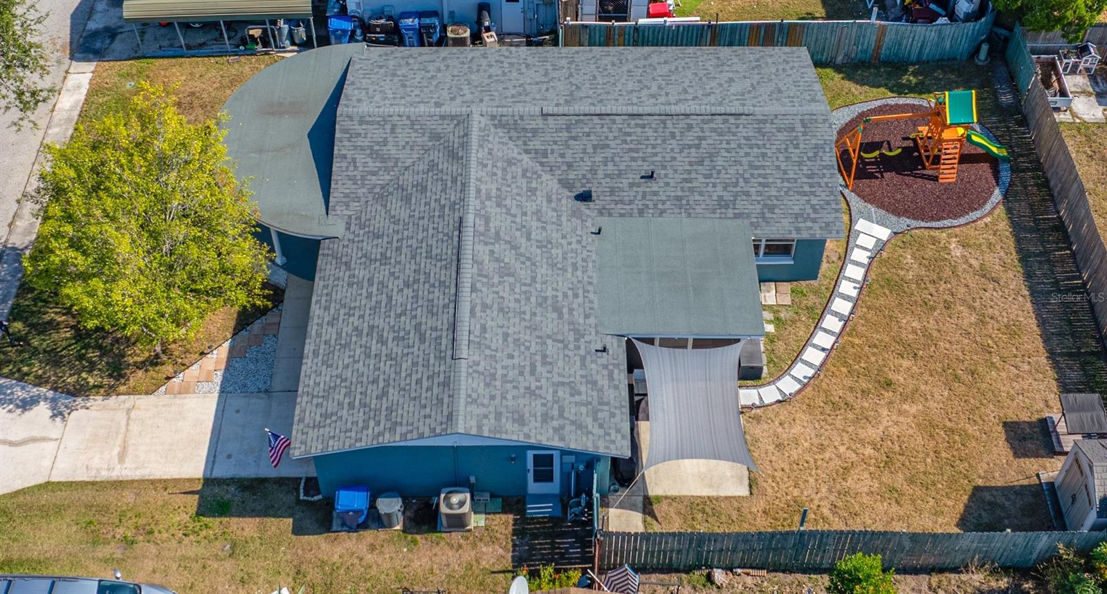 ALOHA GARDENS - Residential