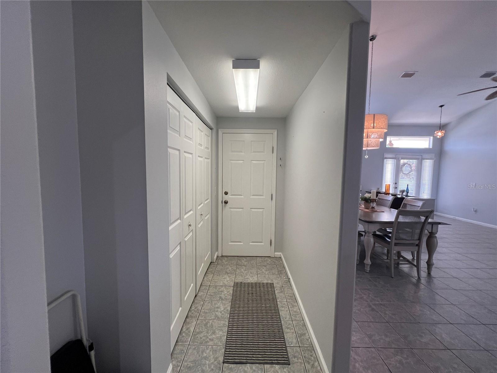 OCALA PALMS UN VI - Residential Lease