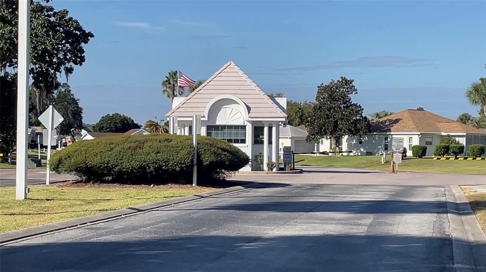 OCALA PALMS UN VI - Residential Lease