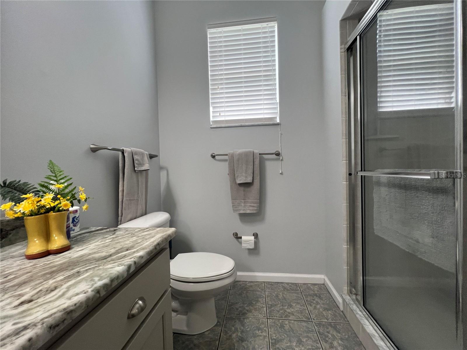 OCALA PALMS UN VI - Residential Lease