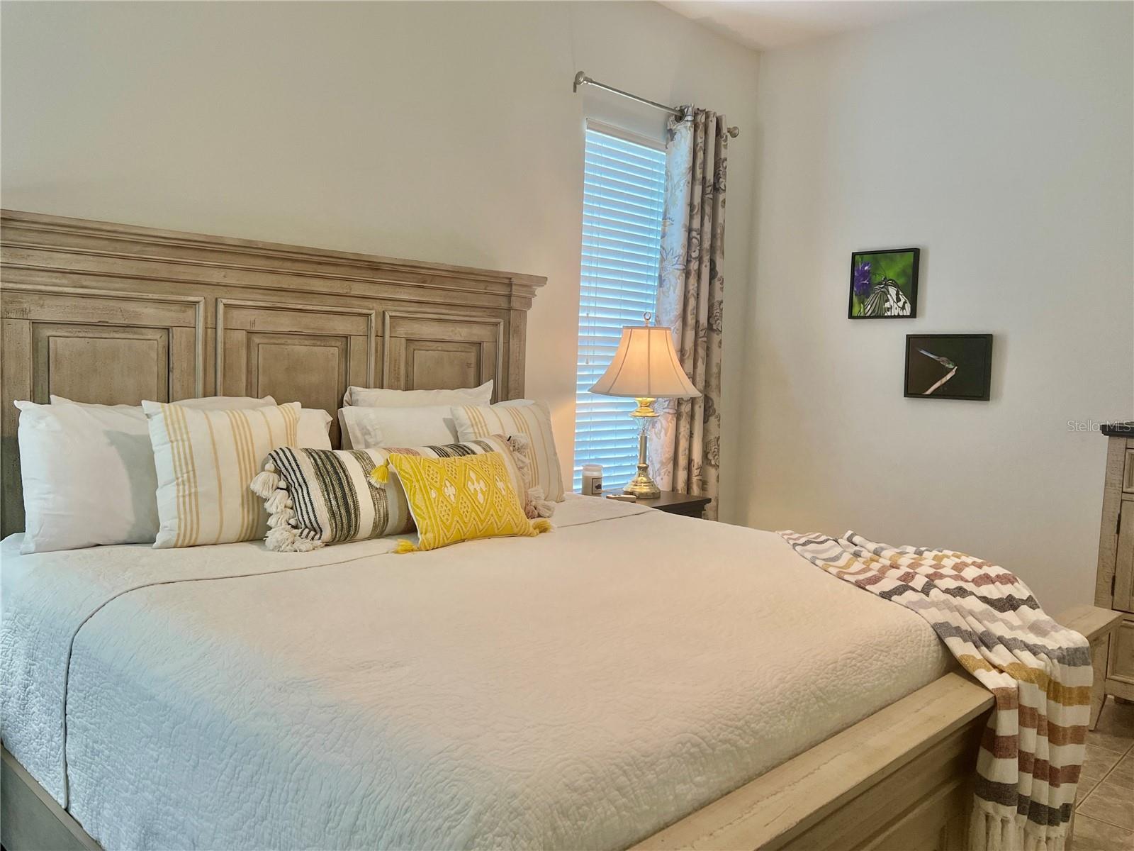 OCALA PALMS UN VI - Residential Lease