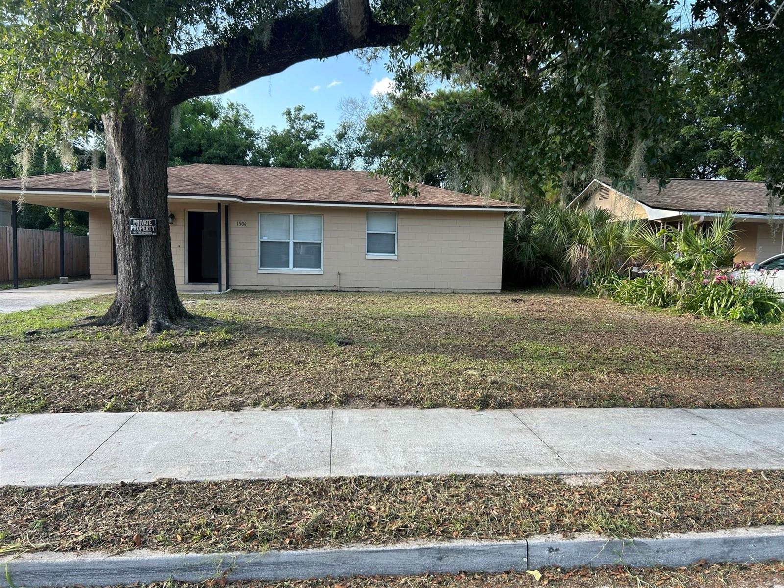 *** MUST MEET MINIMUM REQUIREMENTS IN ORDER TO SEE UNIT!!
Must be able to provide proof of income=3x rent in gross income
Minimum 600 credit score
If you meet the minimums, you are welcome to apply. ($75 FEE). Link sent to any email request submitted to agent.
