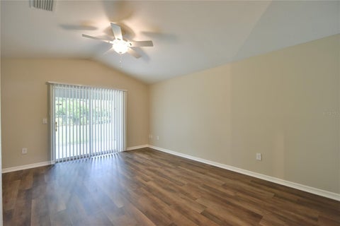 Tiny photo for 3909 SE 8th Street, Ocala, FL 34471 (MLS # OM729727)