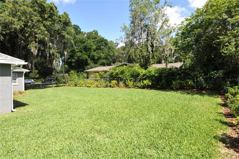 Tiny photo for 3909 SE 8th Street, Ocala, FL 34471 (MLS # OM729727)