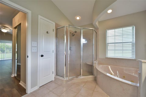 Tiny photo for 3909 SE 8th Street, Ocala, FL 34471 (MLS # OM729727)