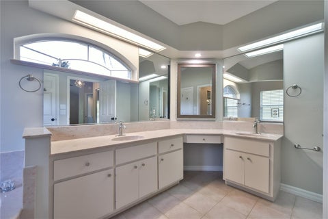Tiny photo for 3909 SE 8th Street, Ocala, FL 34471 (MLS # OM729727)