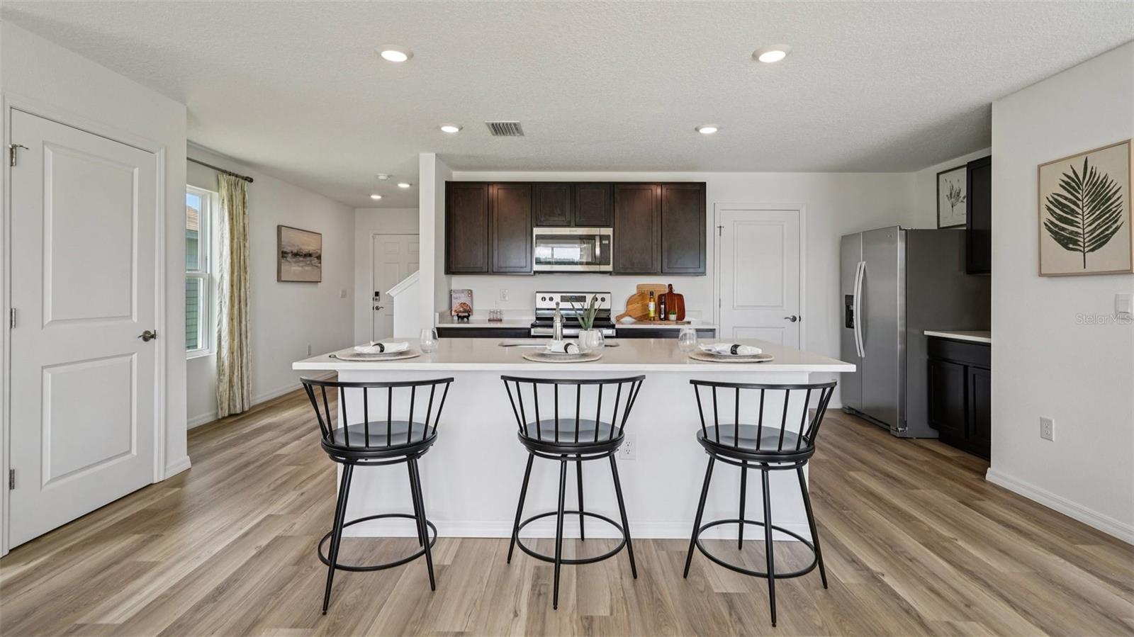 AVALON WOODS - Residential