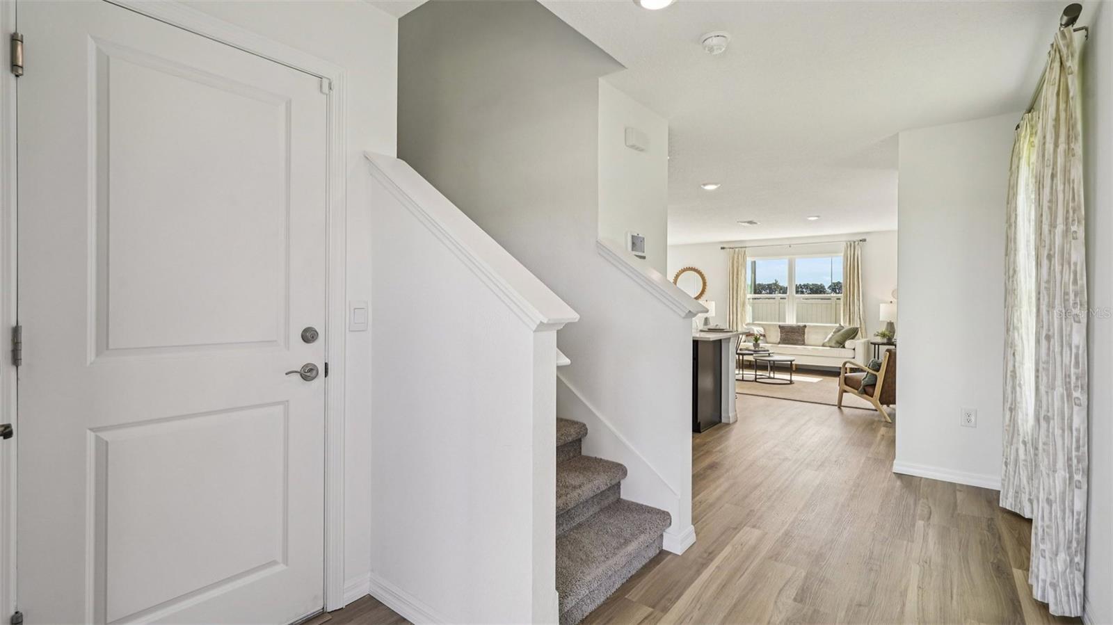 AVALON WOODS - Residential