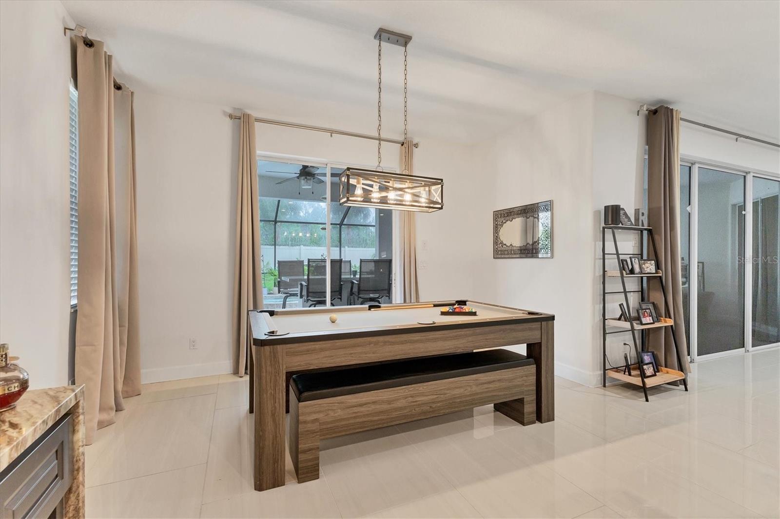 RIVER PLACE - Residential