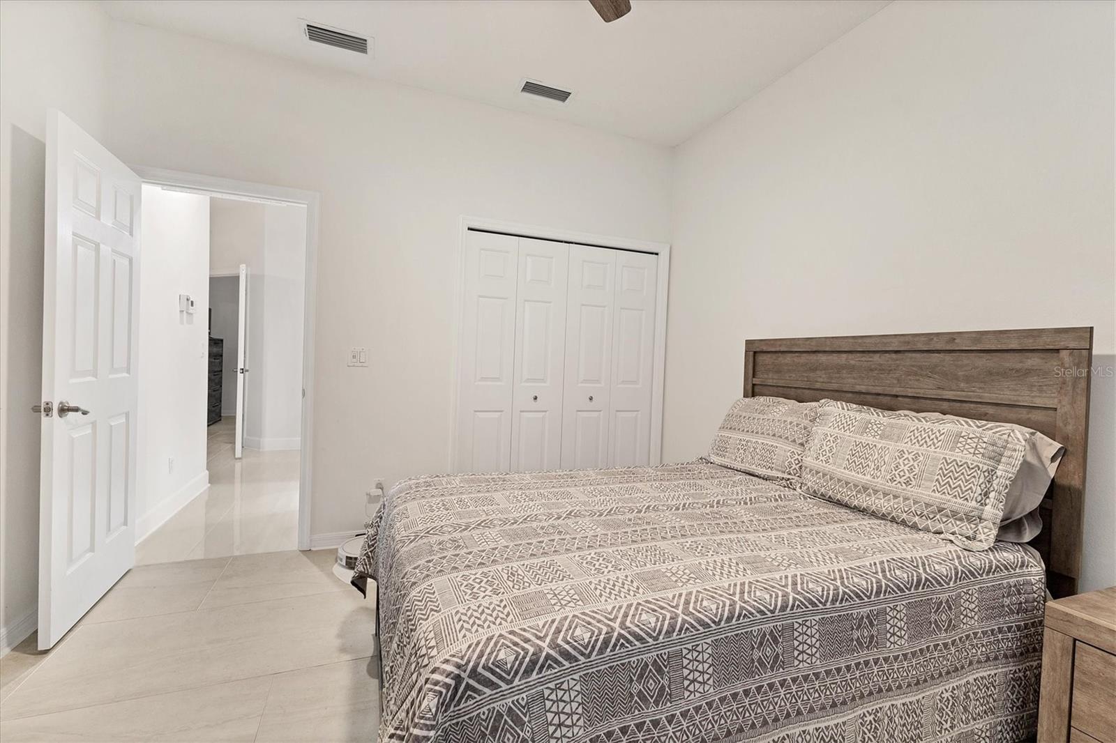 RIVER PLACE - Residential