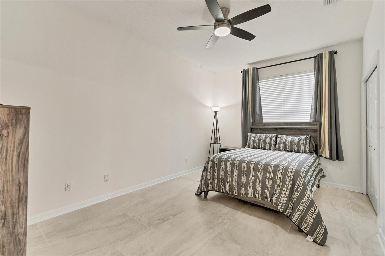 RIVER PLACE - Residential