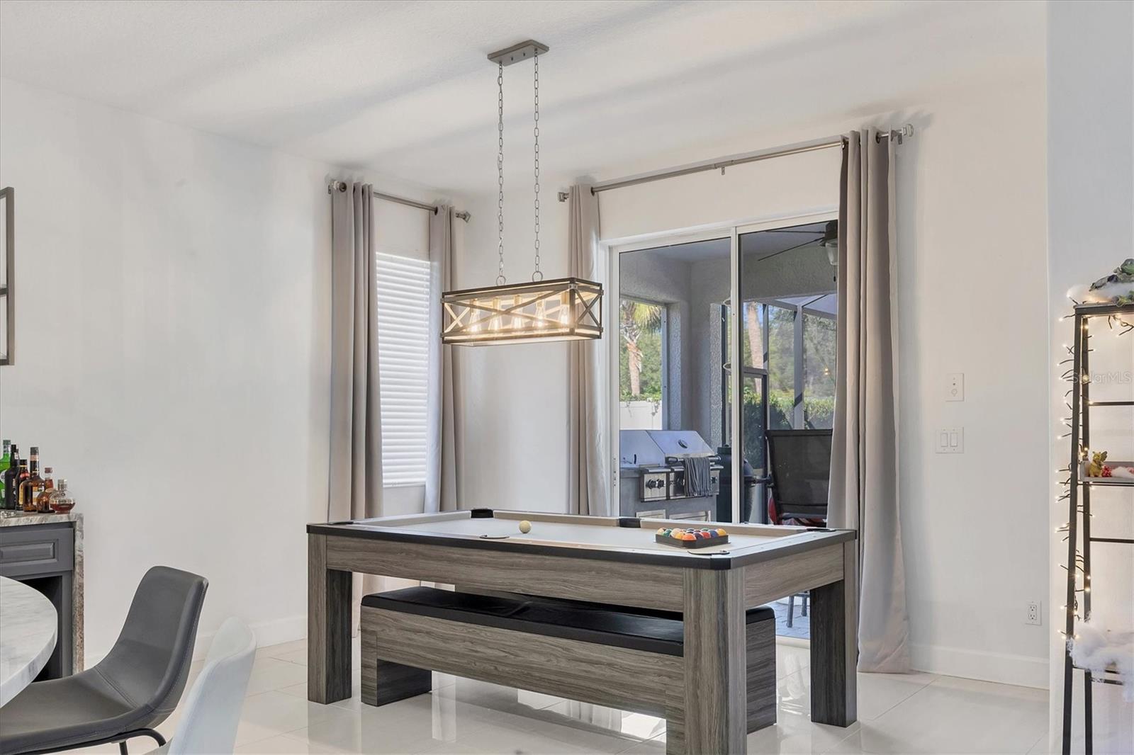 RIVER PLACE - Residential