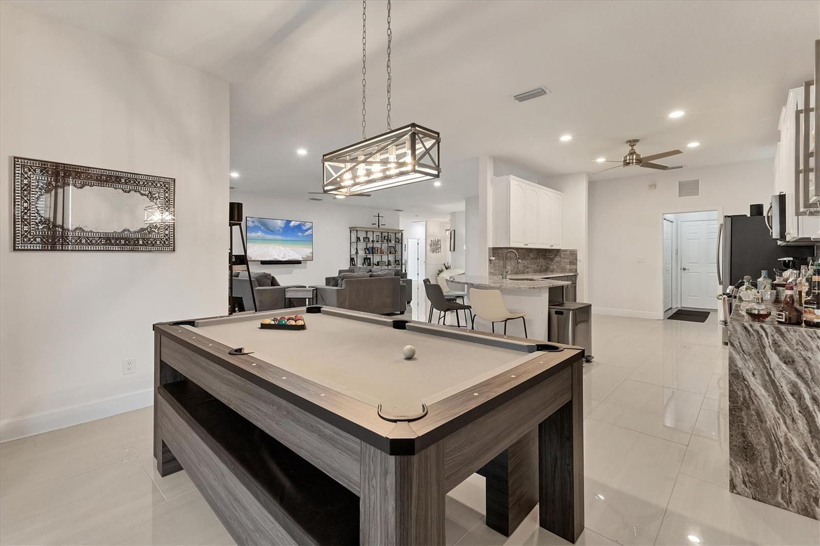 RIVER PLACE - Residential