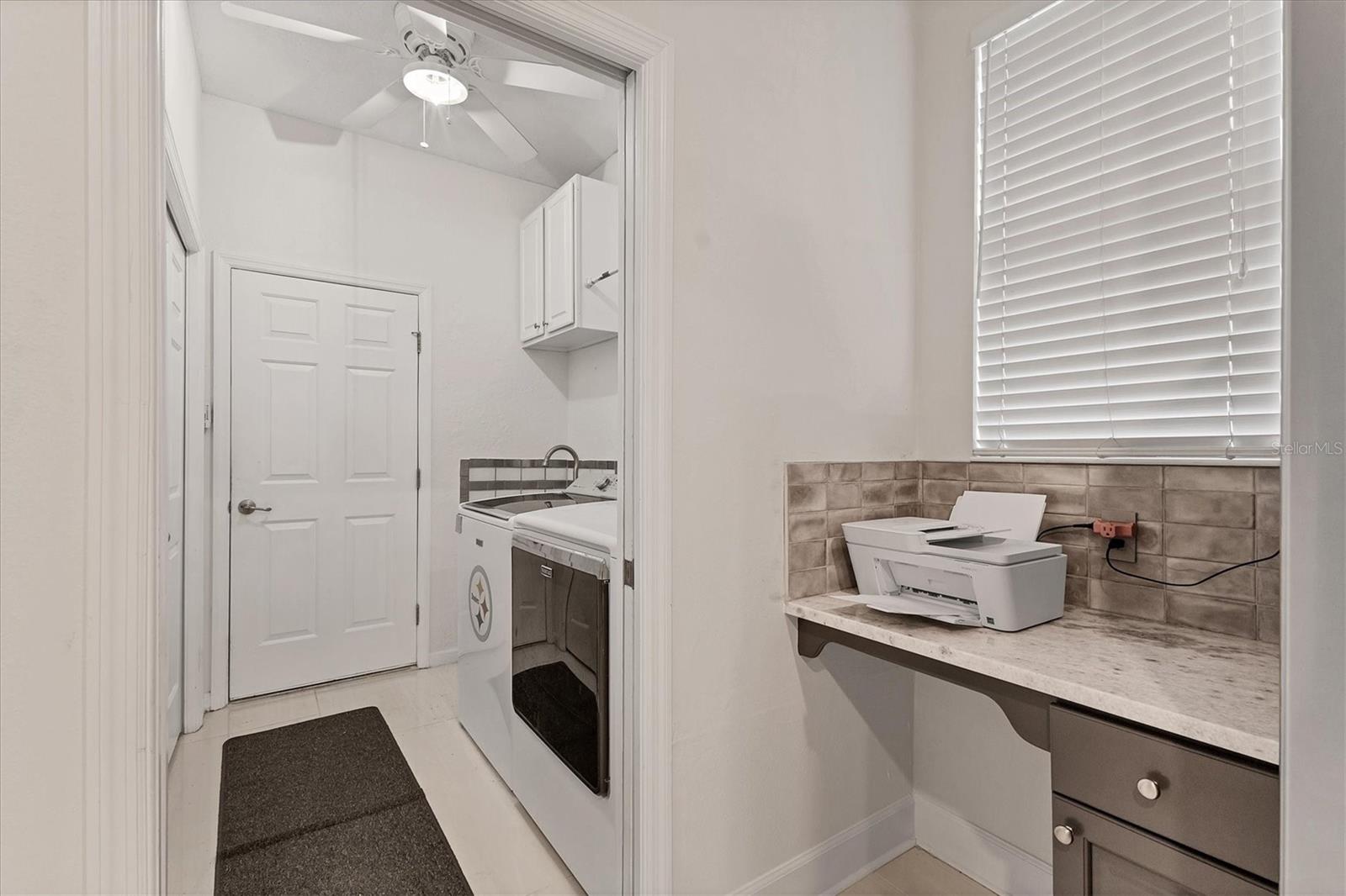 RIVER PLACE - Residential