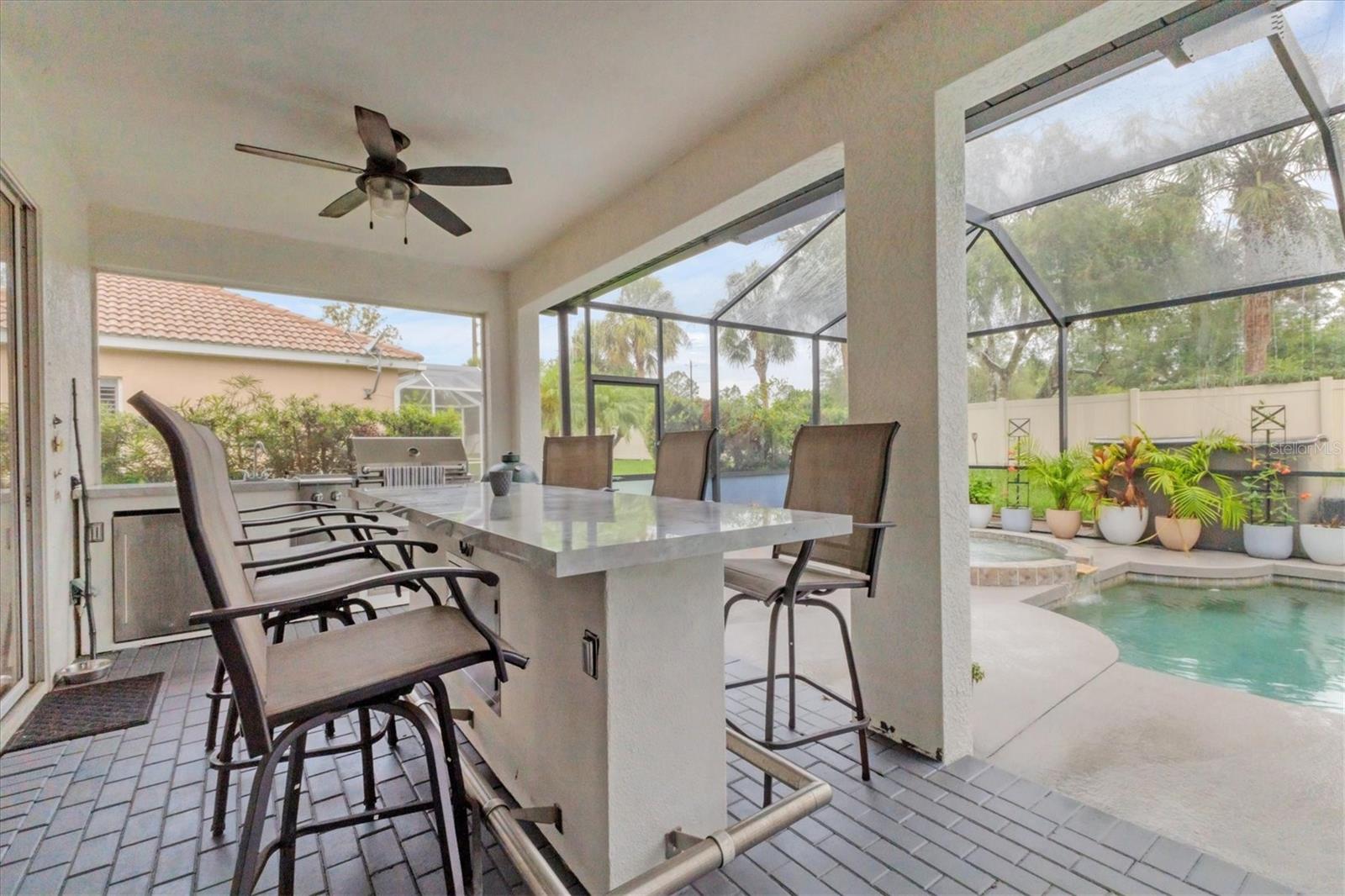 RIVER PLACE - Residential