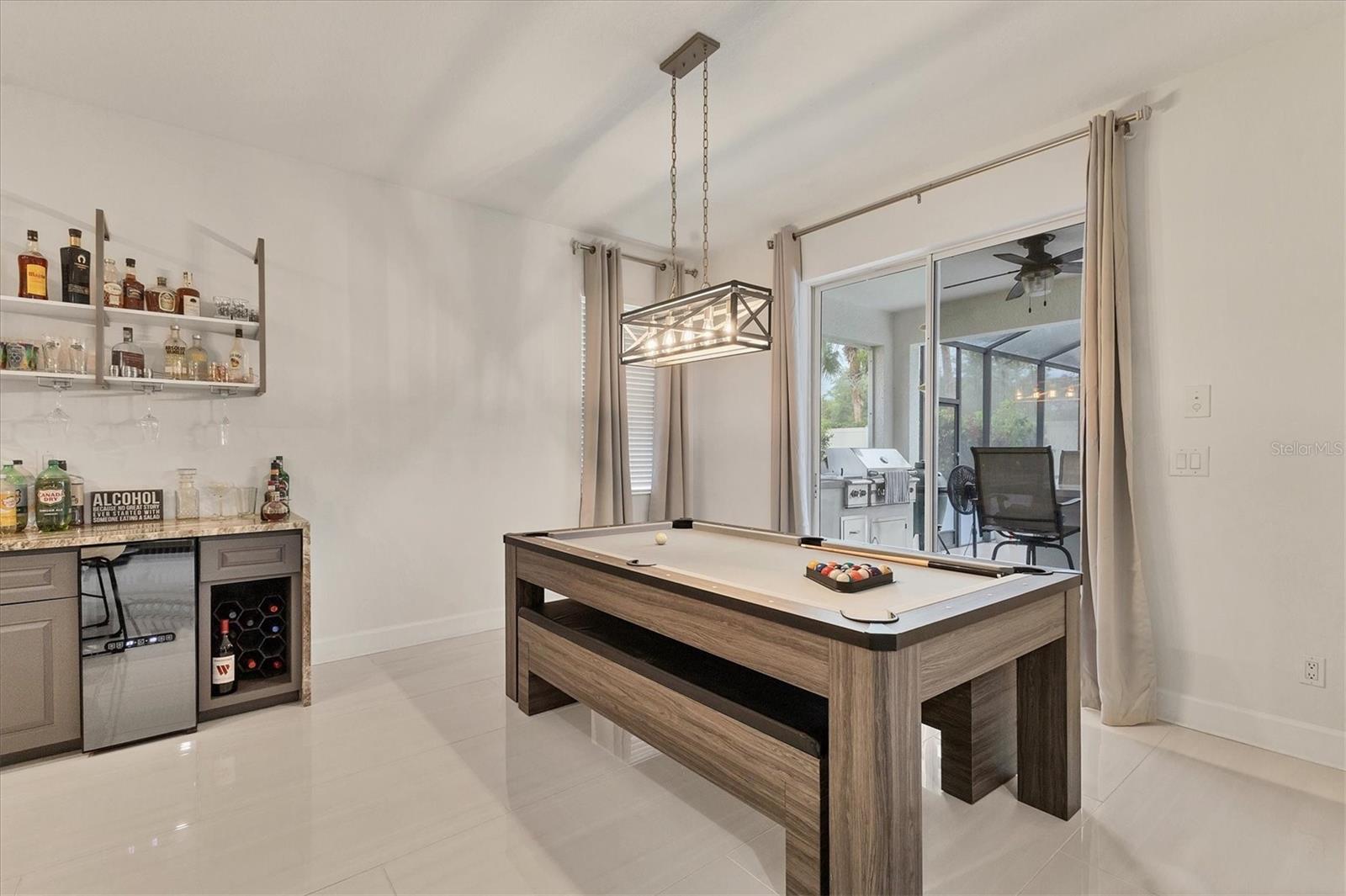 RIVER PLACE - Residential