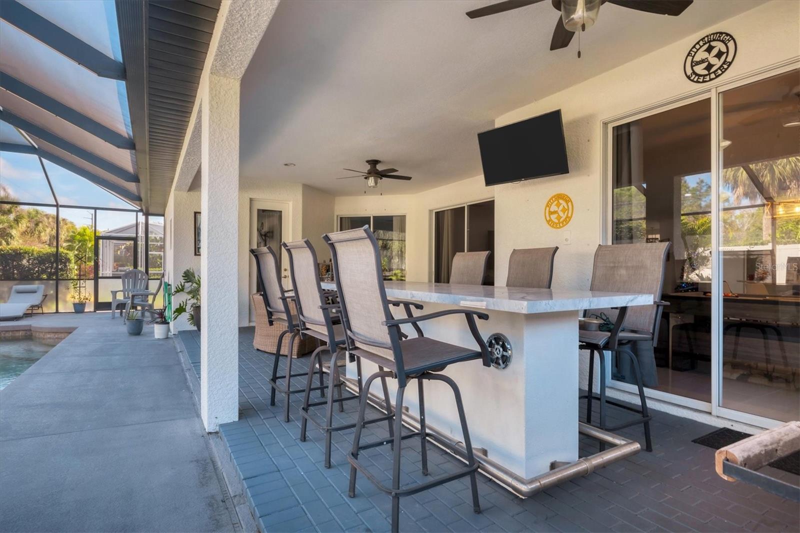 RIVER PLACE - Residential