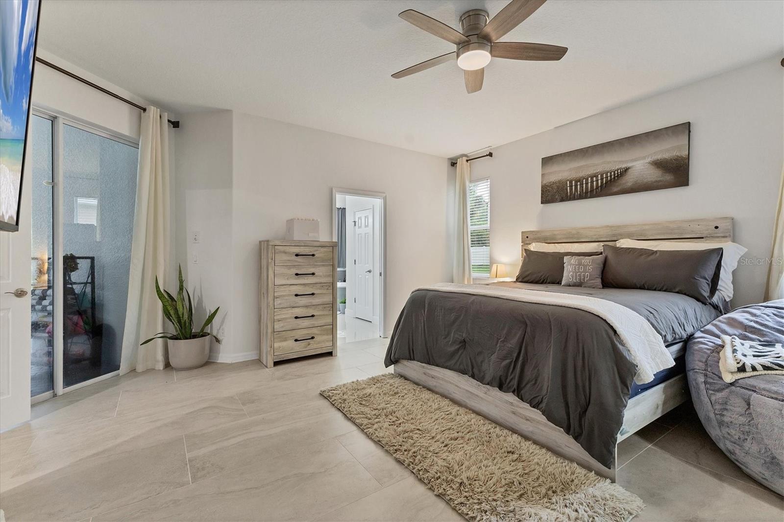 RIVER PLACE - Residential