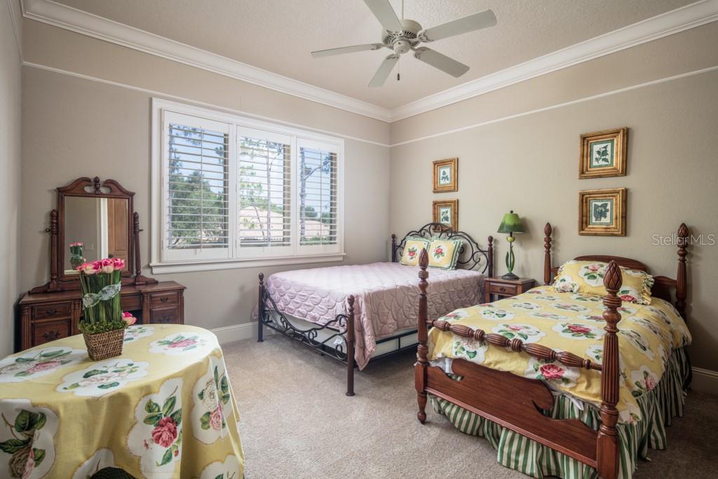 ISLEWORTH - Residential