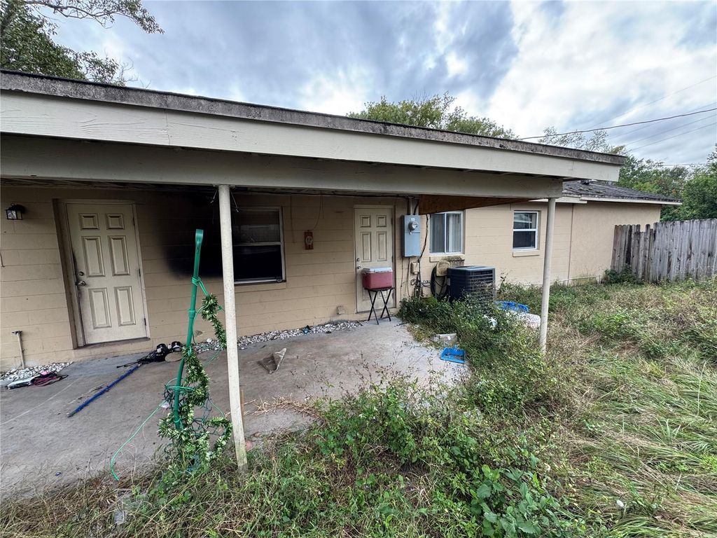 Photo of 550 Georgia Avenue, Altamonte Springs, FL 32714 (MLS # O6366882)