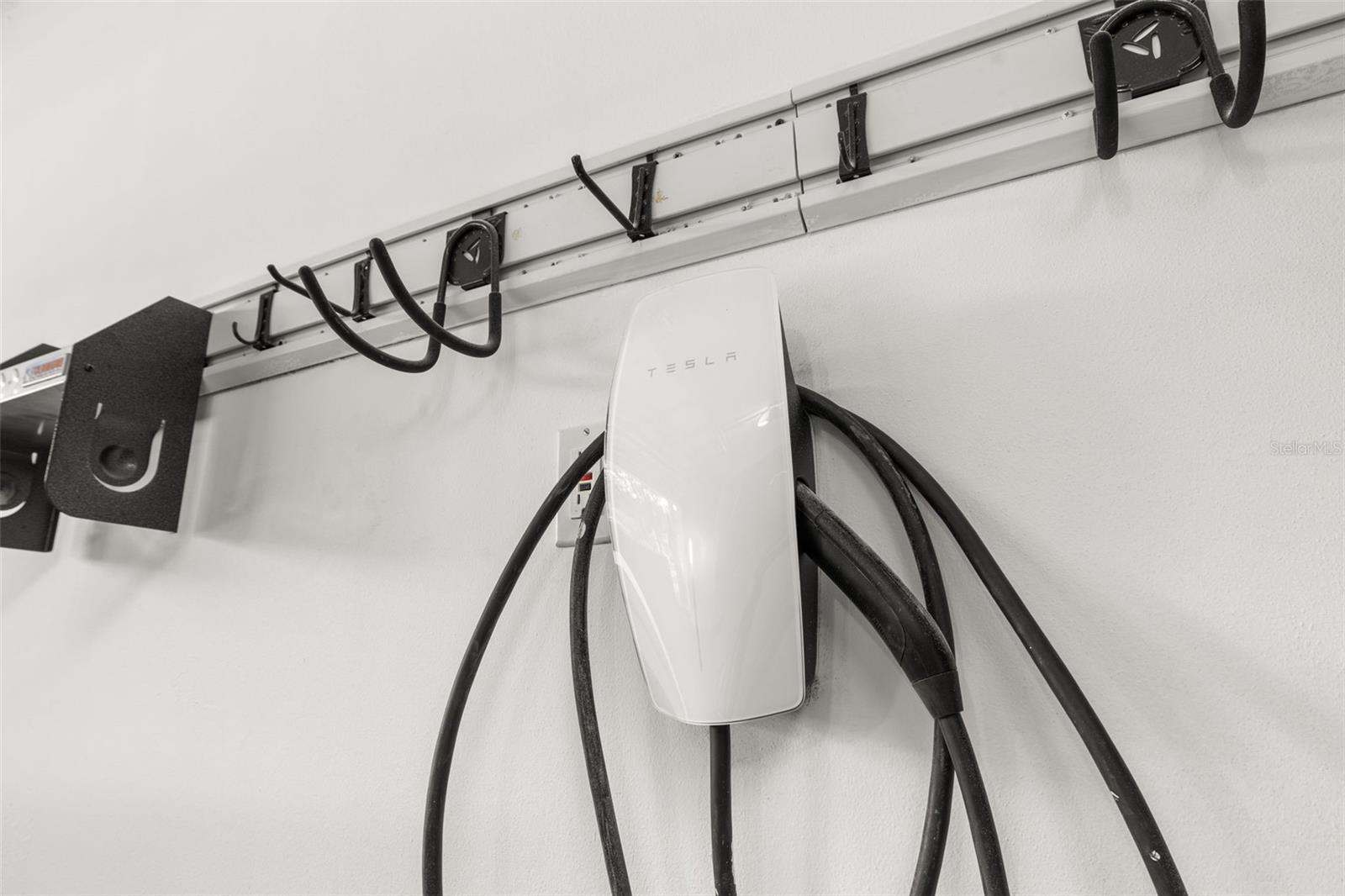 SWEETWATER OAKS SEC 04 - Residential