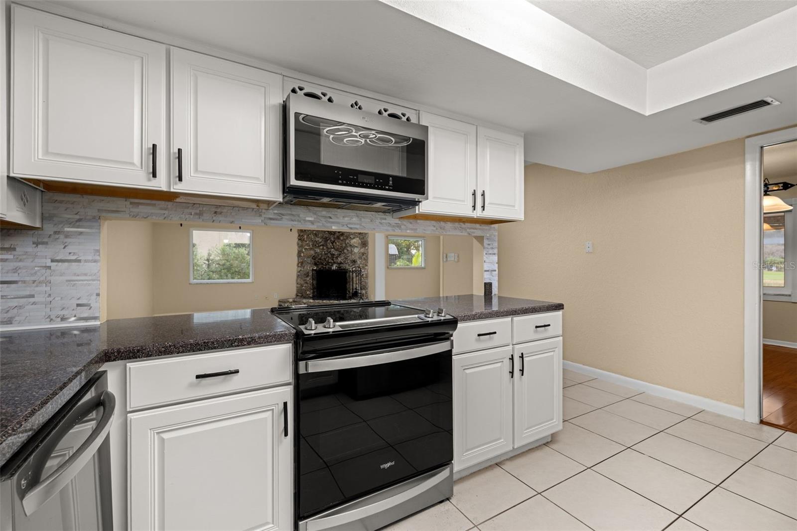 SWEETWATER OAKS SEC 04 - Residential