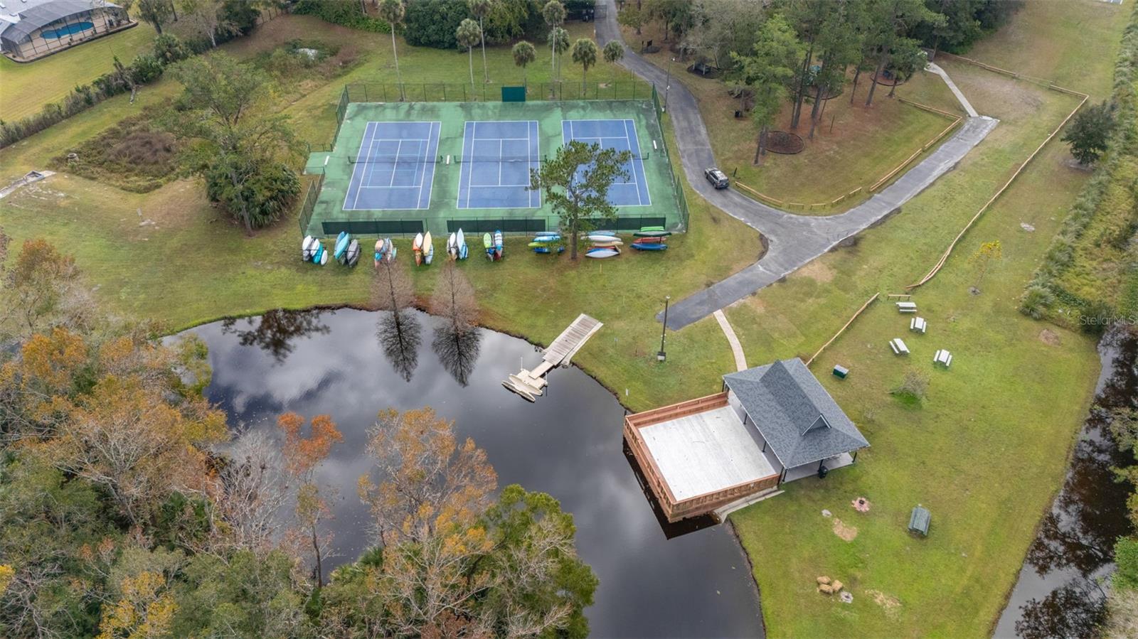 SWEETWATER OAKS SEC 04 - Residential