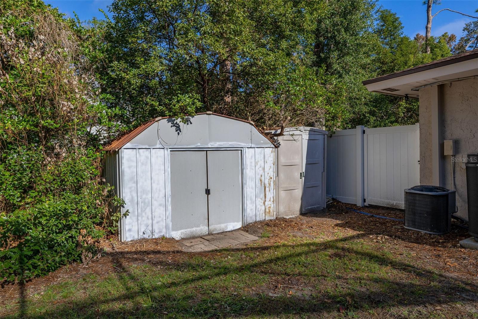 SWEETWATER OAKS SEC 04 - Residential