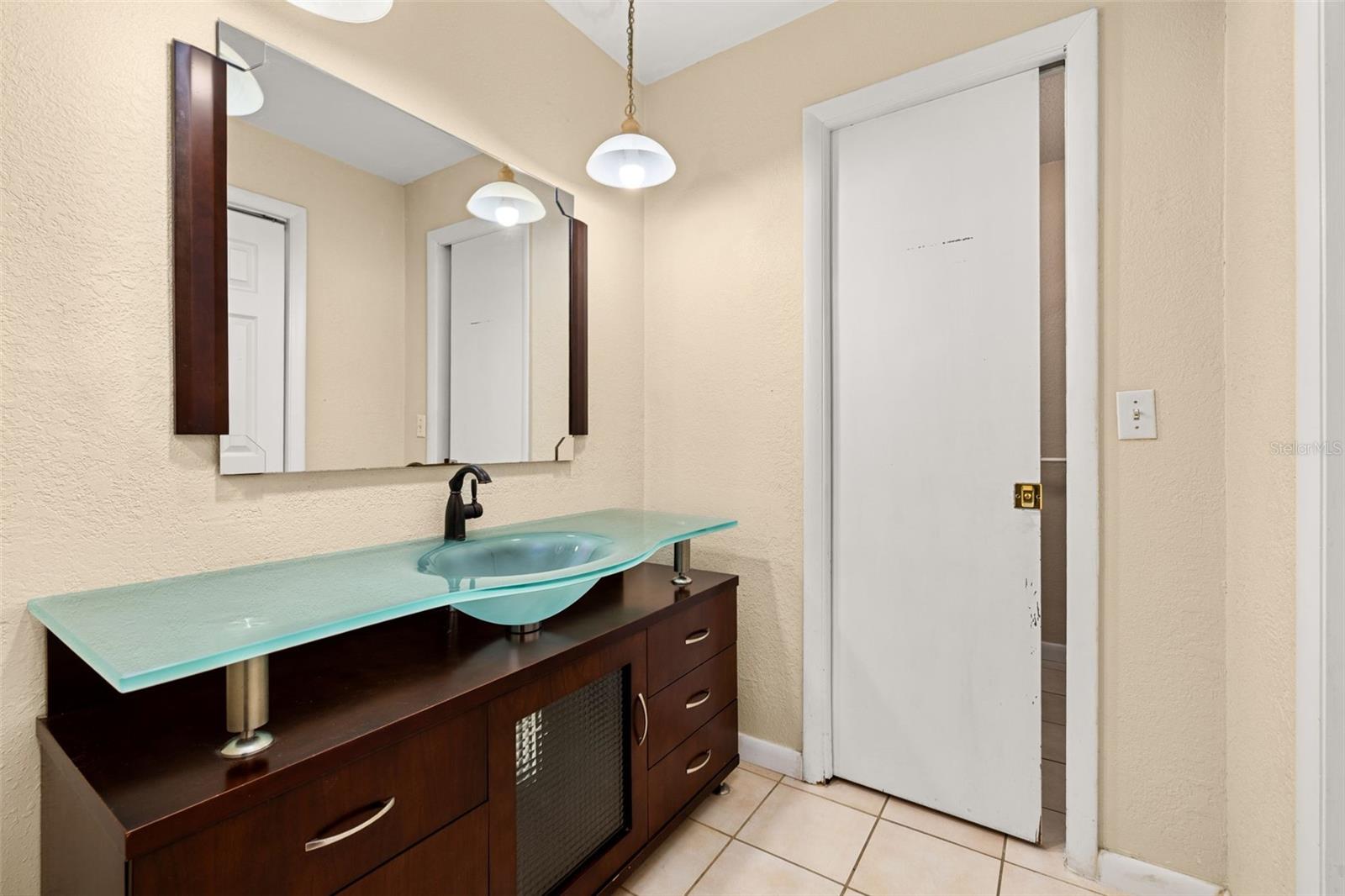 SWEETWATER OAKS SEC 04 - Residential