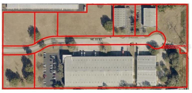 10 Parcel commercial lot with a warehouse.