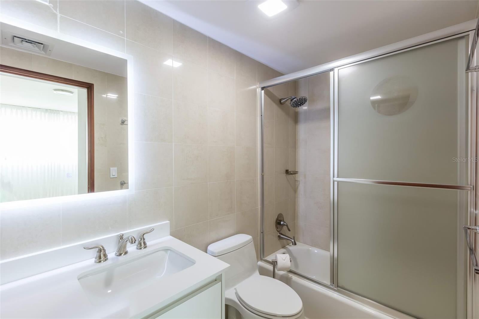 COND. ACQUAMARINA - Residential