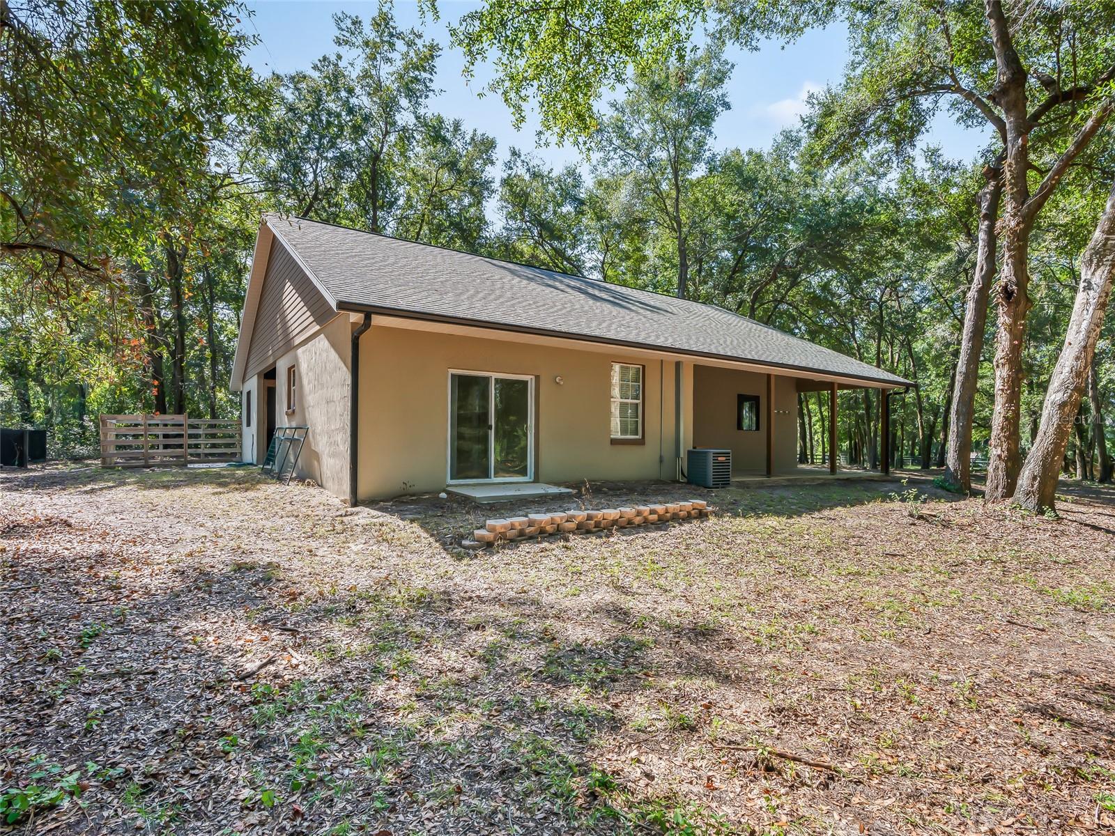 SADDLEBROOK EQUESTRIAN PARK - Residential