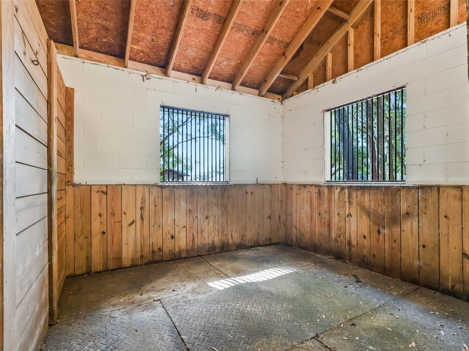 SADDLEBROOK EQUESTRIAN PARK - Residential