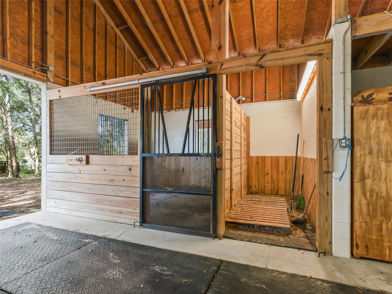SADDLEBROOK EQUESTRIAN PARK - Residential