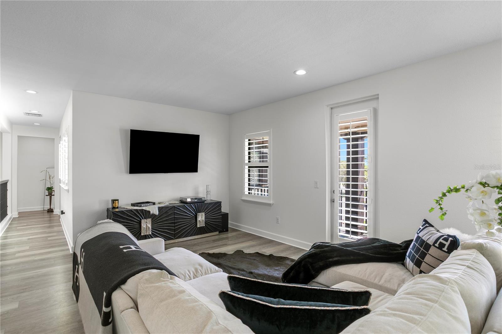 MARSH POINTE - Residential