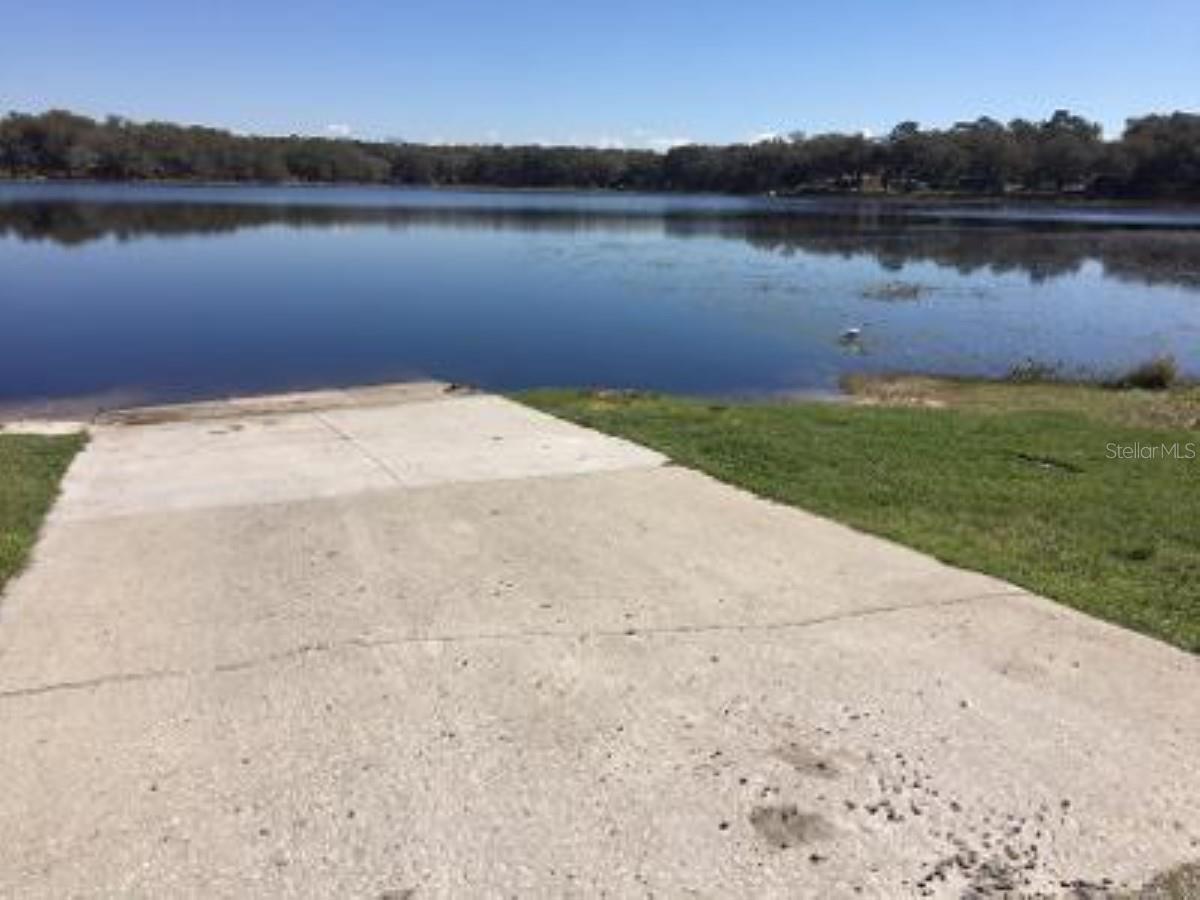 RAINBOW LAKES ESTATES - Land