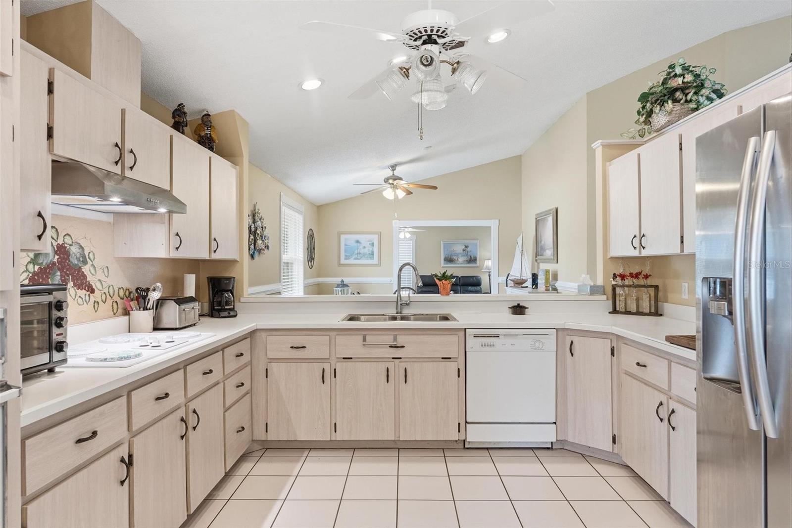 CENTURY WOODS - Residential