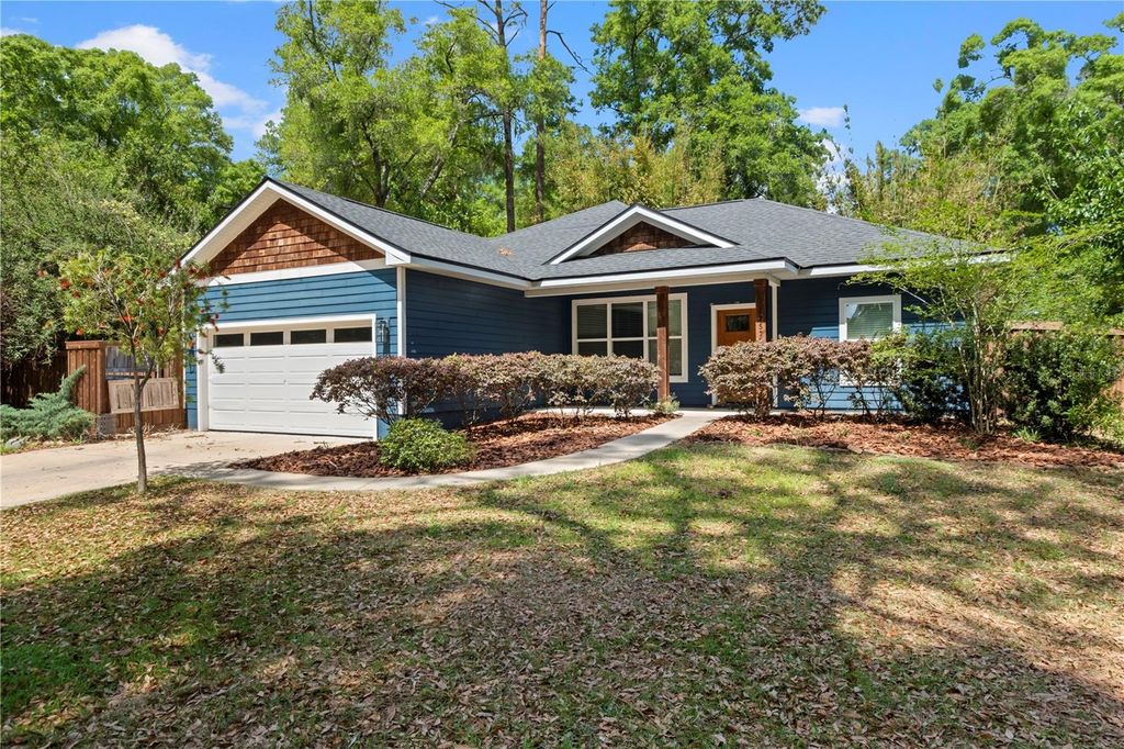 Photo of 25726 SW 19th Avenue, Newberry, FL 32669 (MLS # GC539194)