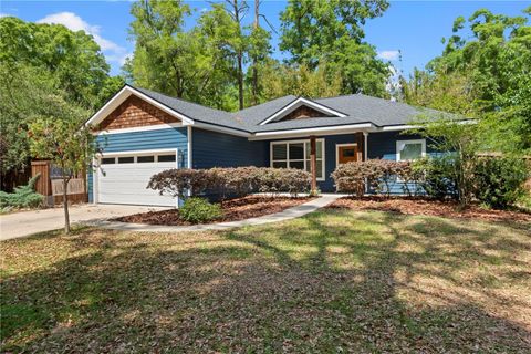 Photo of 25726 SW 19th Avenue, Newberry, FL 32669 (MLS # GC539194)