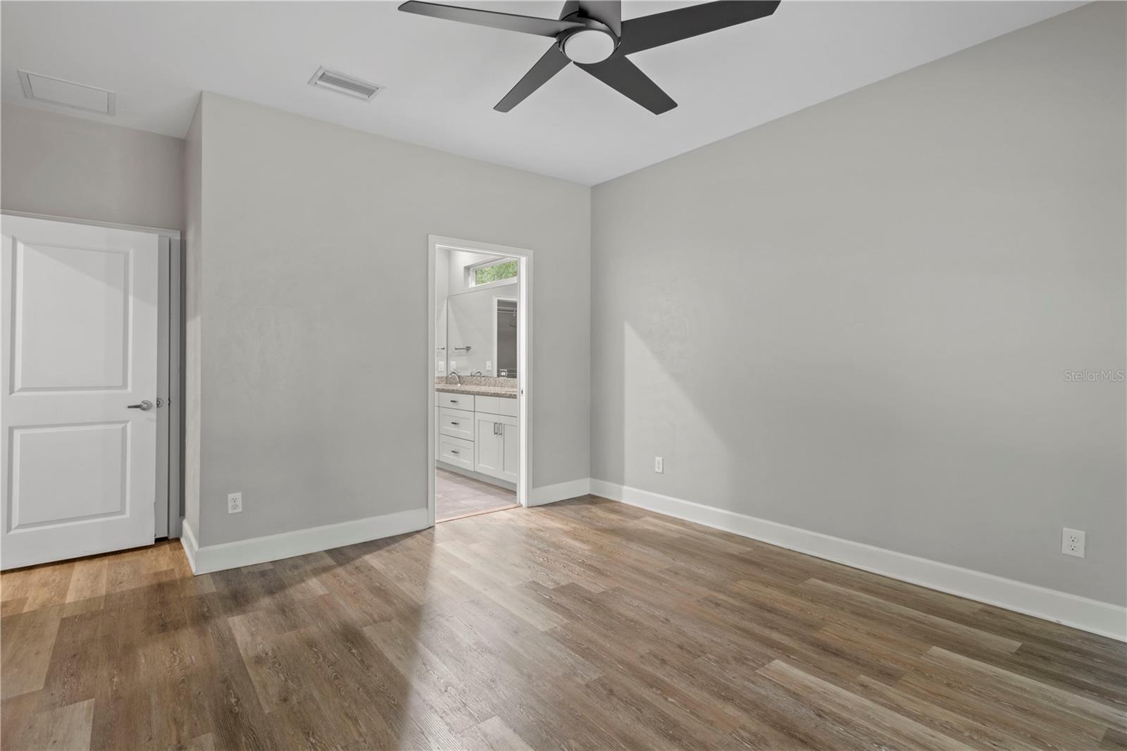 REPLAT SYLVANIA TERRACE - Residential