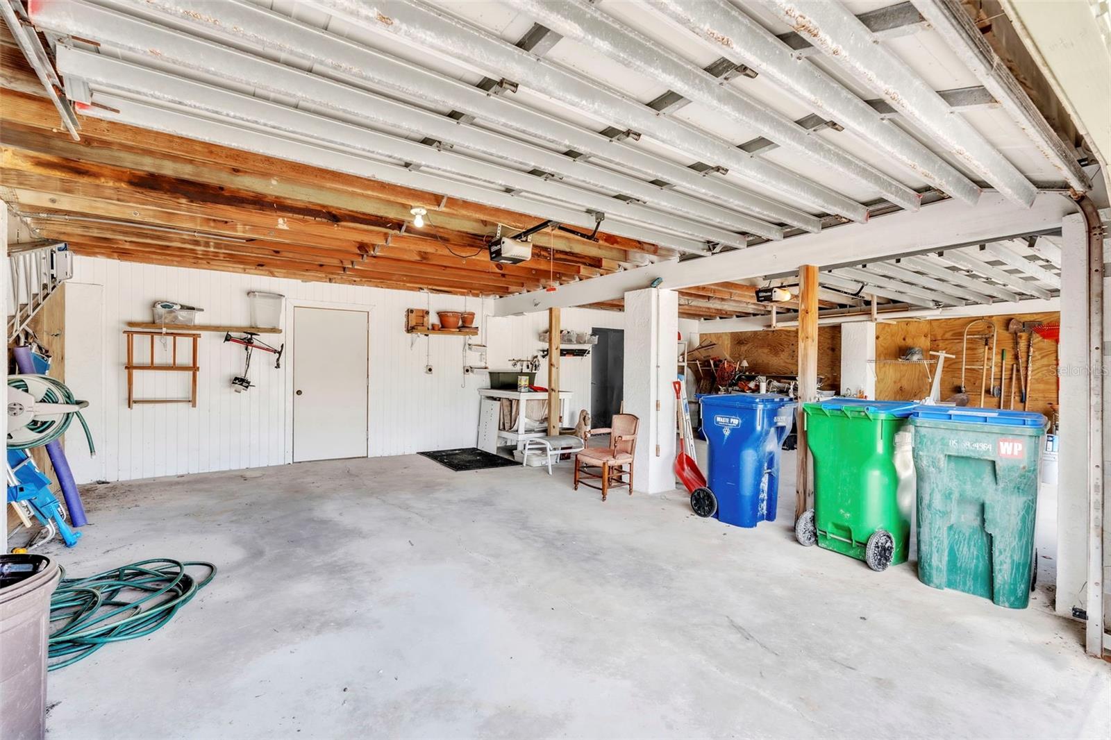 HOLMES BEACH 34TH UNIT - Residential