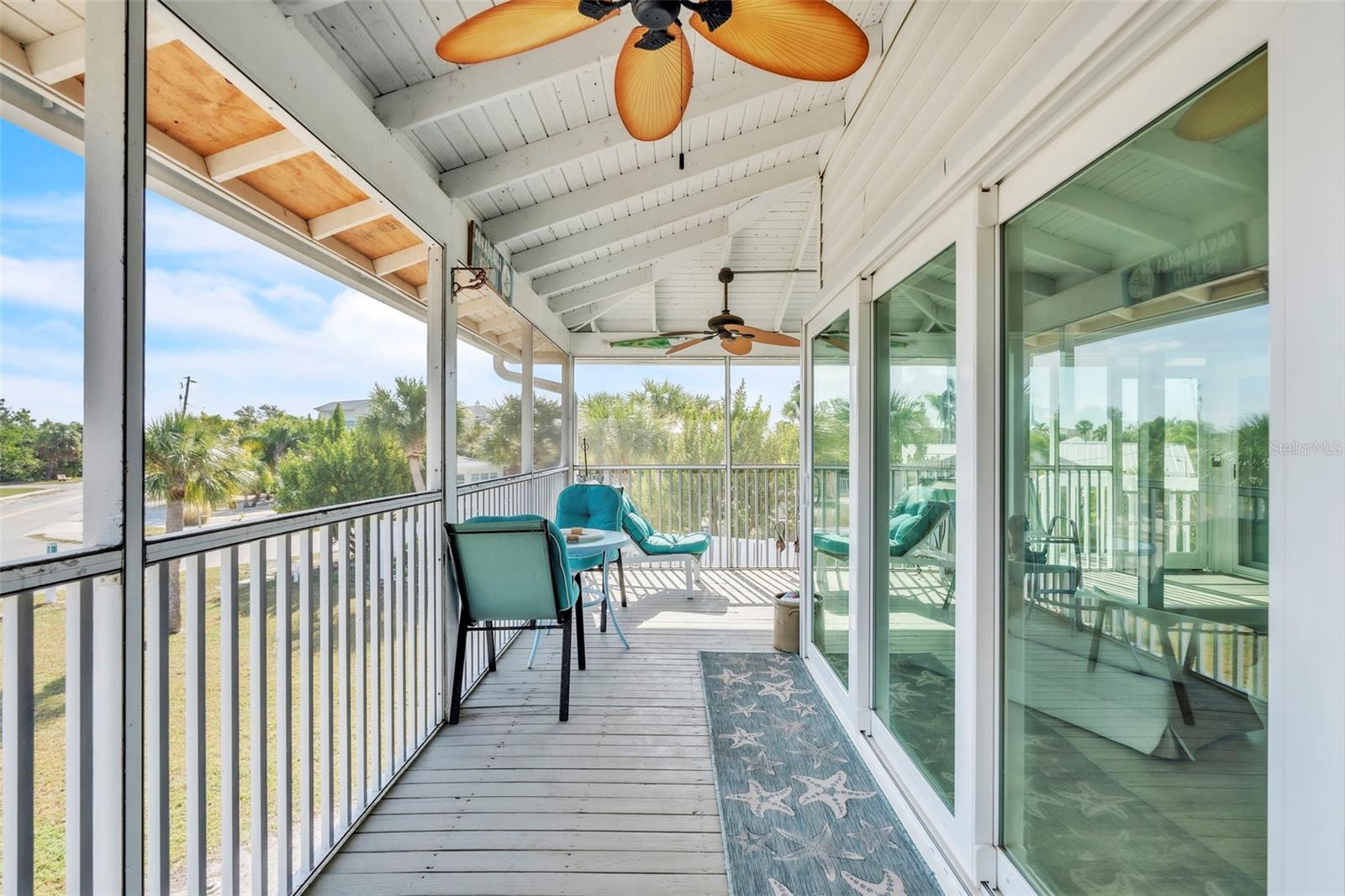 HOLMES BEACH 34TH UNIT - Residential