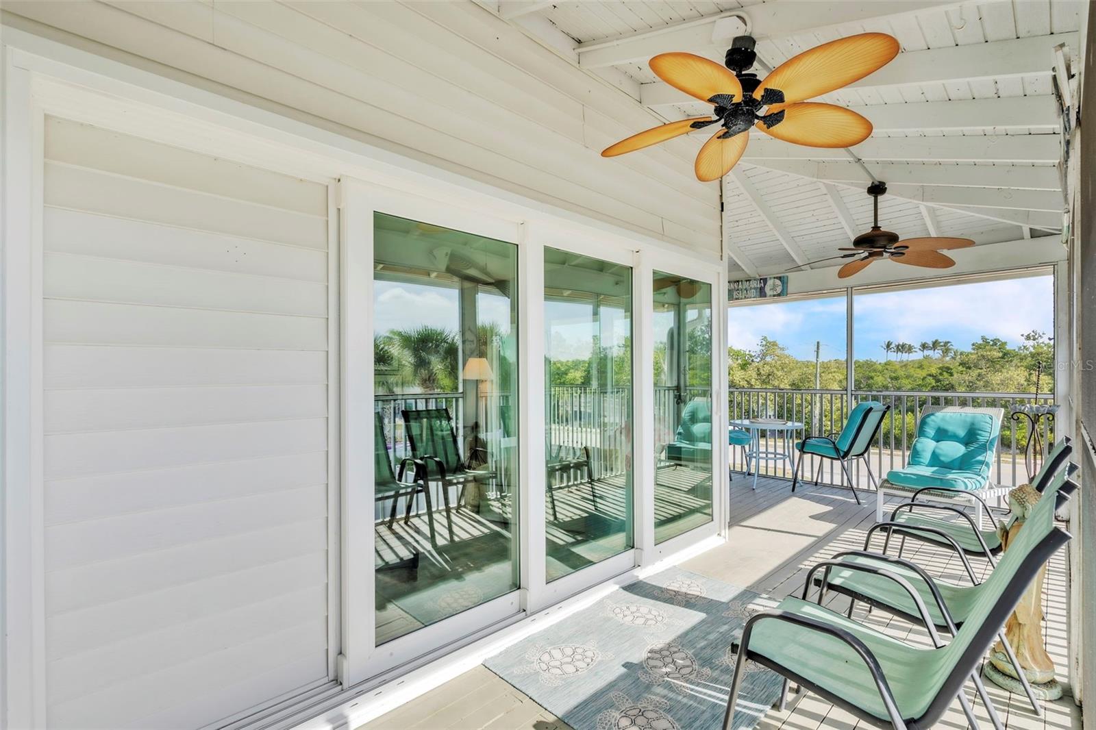 HOLMES BEACH 34TH UNIT - Residential